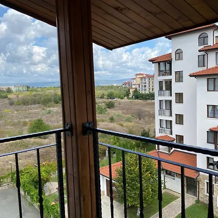 Apartament Complex Apolon *