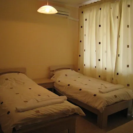 Apartament Complex Apolon *