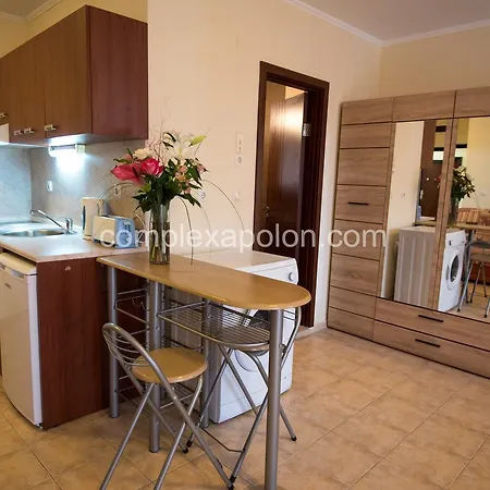 Apartament Complex Apolon *