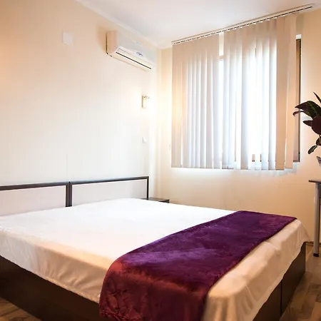 Apartament Complex Apolon