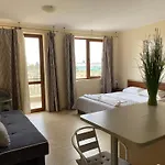 Appartamento Complex Apolon *