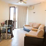 Complex Apolon Appartamento
