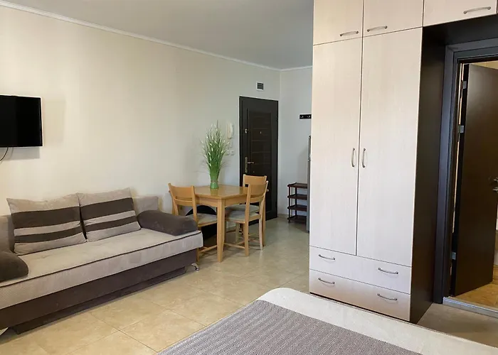 Complex Apolon Νεσέμπαρ