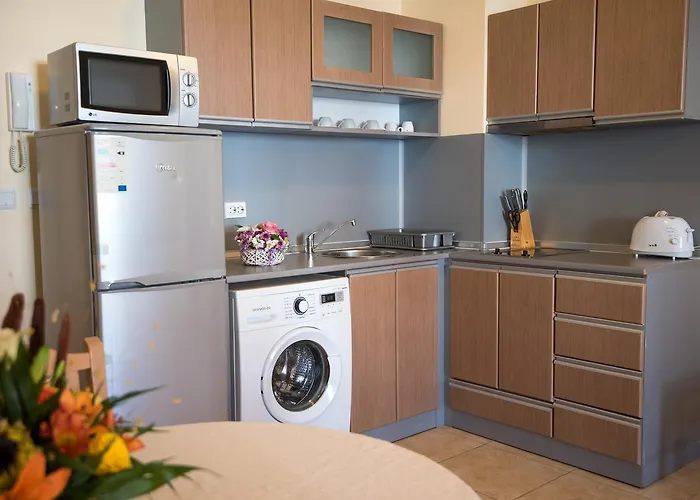 Complex Apolon * Νεσέμπαρ